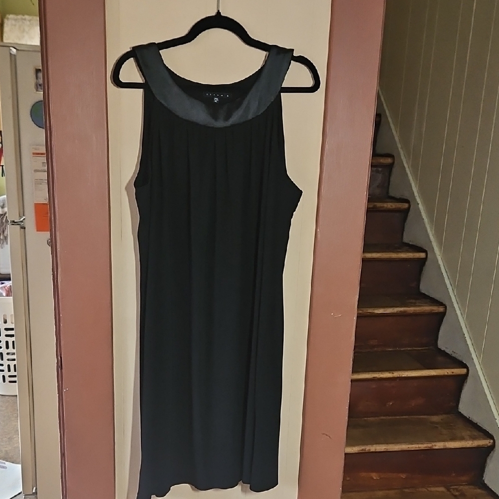Tiana B Black Midi Dress